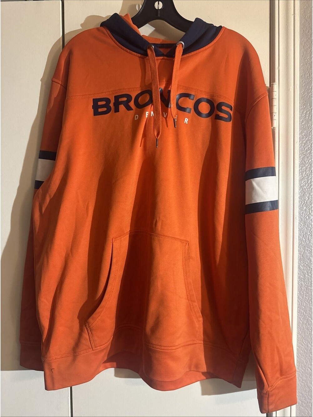 Majestic NFL Denver Broncos Pullover Hoodie Sweatshirt Men's Size XL Orange